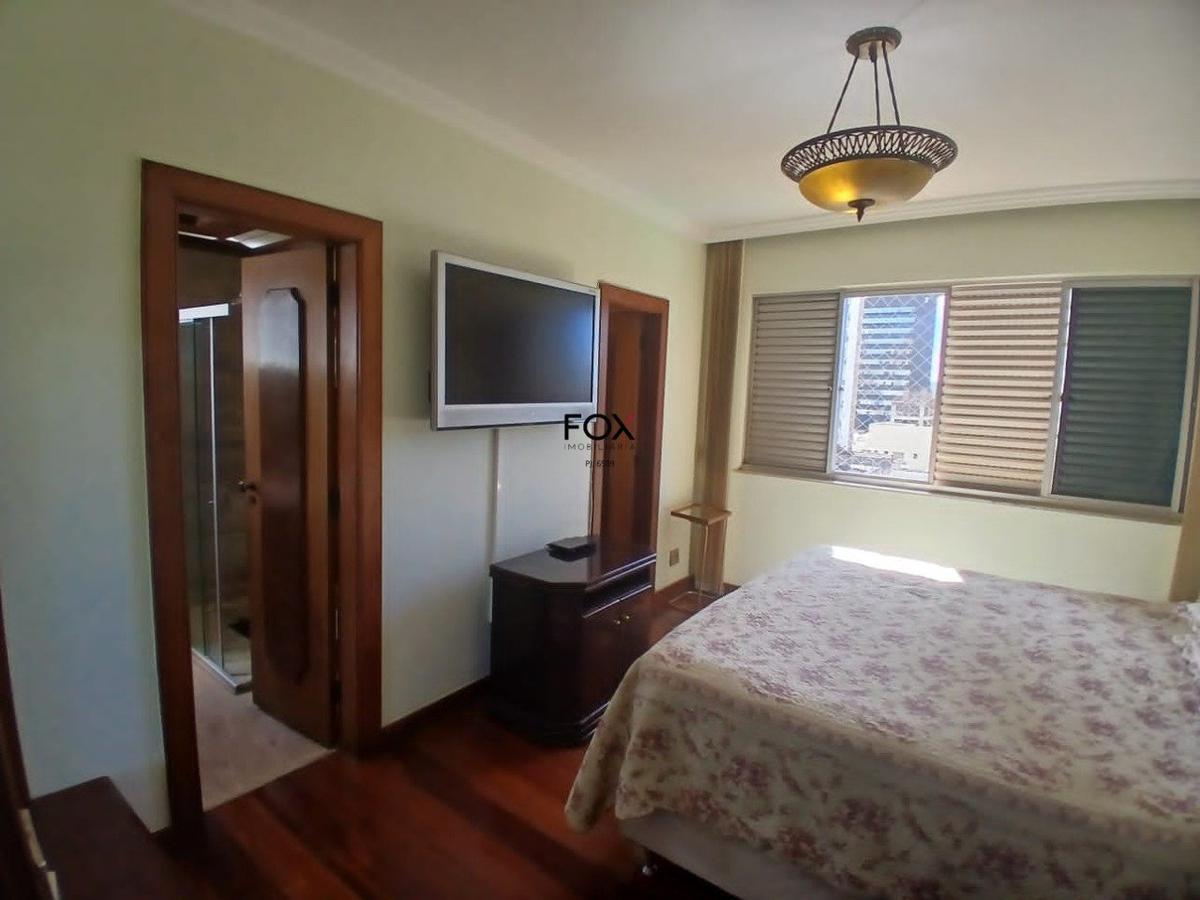 Apartamento, Funcionários, 4 Quartos, 3 Vagas, 2 Suítes