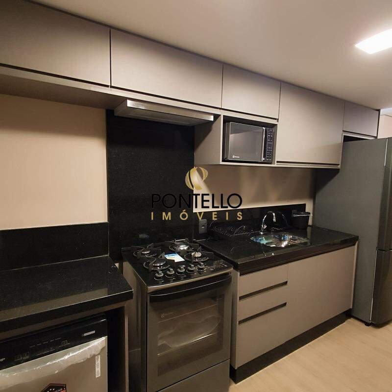 Apartamento, Estoril, 2 Quartos, 1 Vaga, 2 Suítes
