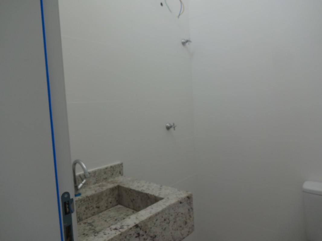 Casa, Jardim Leblon, 2 Quartos, 2 Vagas