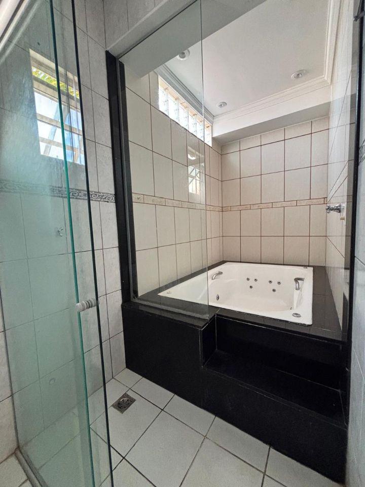 Casa, Jardim Atlântico, 3 Quartos, 2 Vagas, 1 Suíte