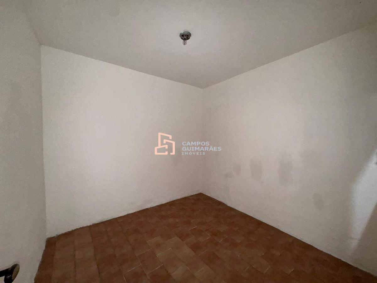 Casa, Milionários, 1 Quarto, 1 Vaga