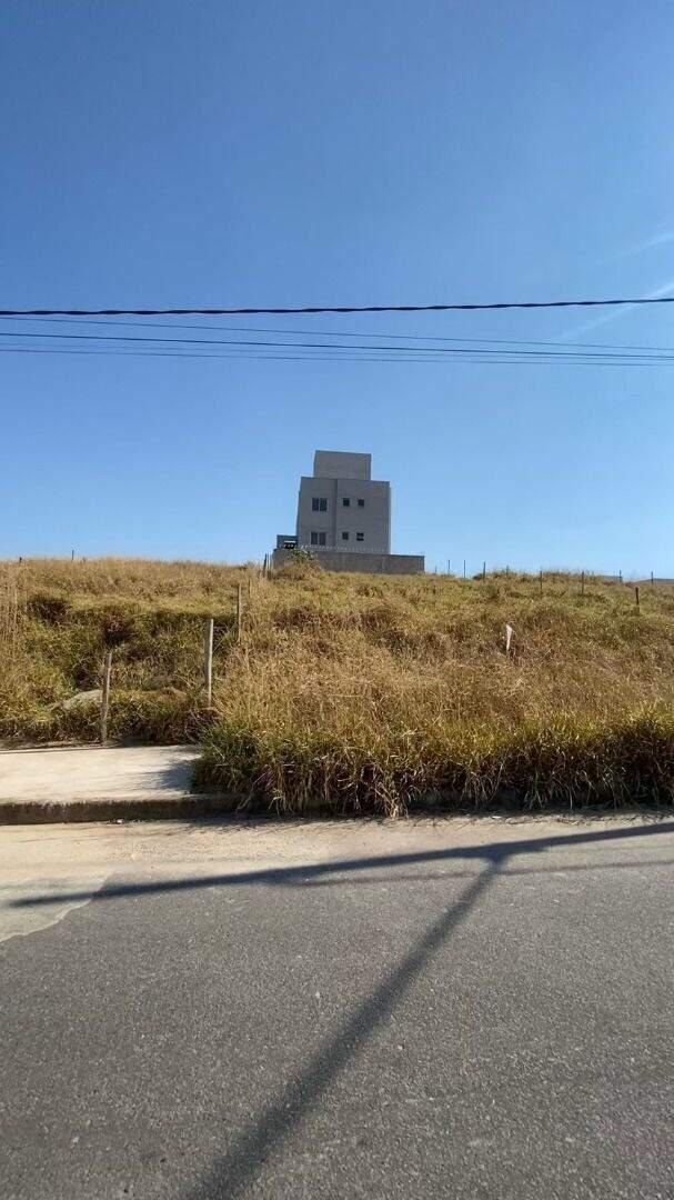 Lote, Novo Centro, 0 Quarto, 0 Vaga