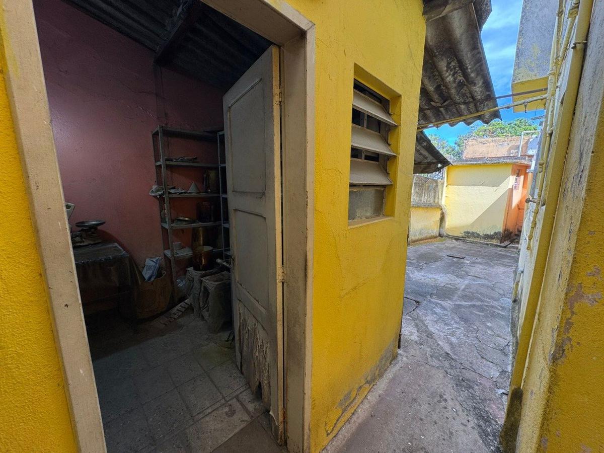 Casa, Lagoinha, 8 Quartos, 2 Vagas, 1 Suíte