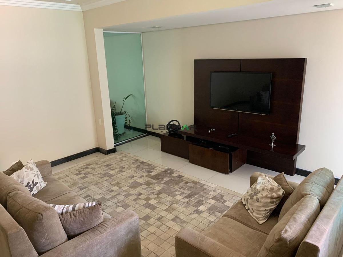 Casa, Jardim Riacho das Pedras, 3 Quartos, 4 Vagas, 3 Suítes
