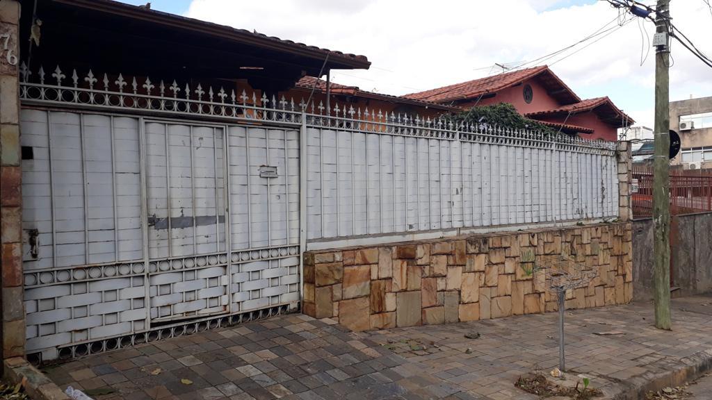 Casa, Floramar, 3 Quartos, 3 Vagas, 1 Suíte