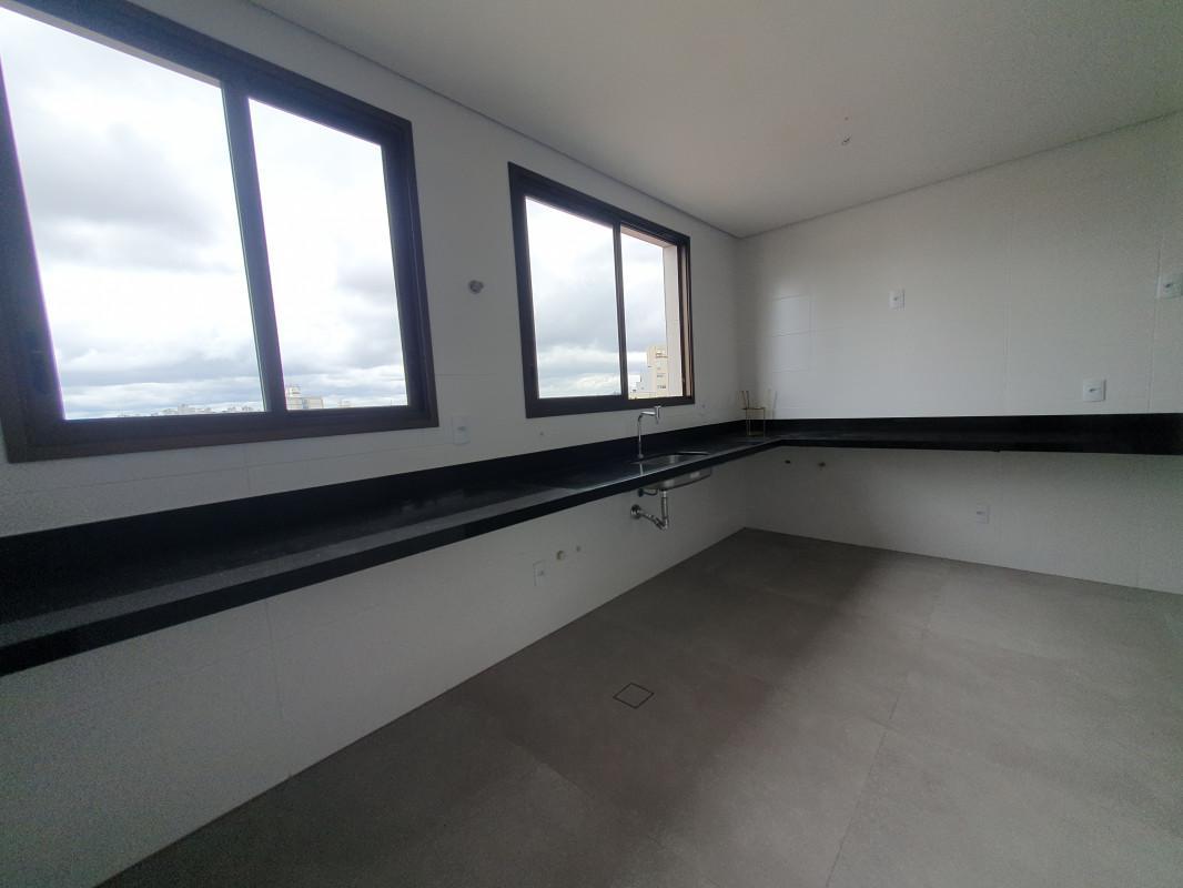 Cobertura, Prado, 4 Quartos, 4 Vagas, 1 Suíte