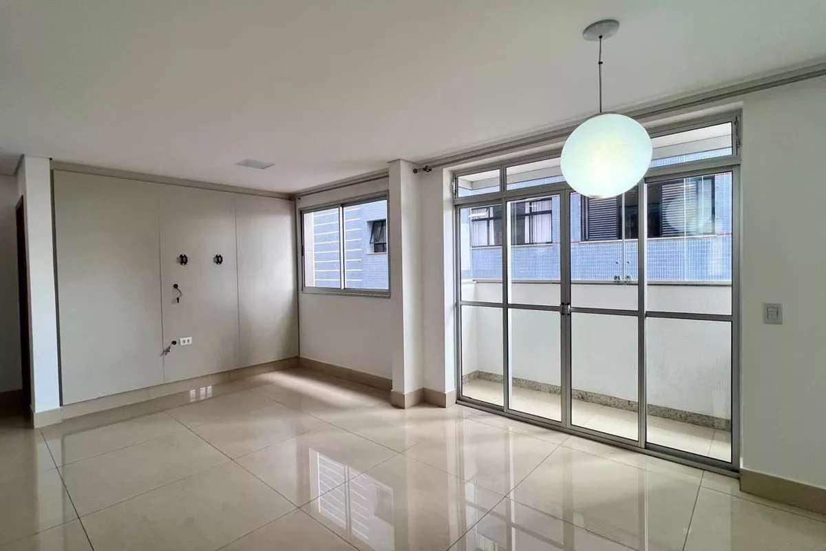 Apartamento, Santa Efigênia, 2 Quartos, 2 Vagas, 1 Suíte