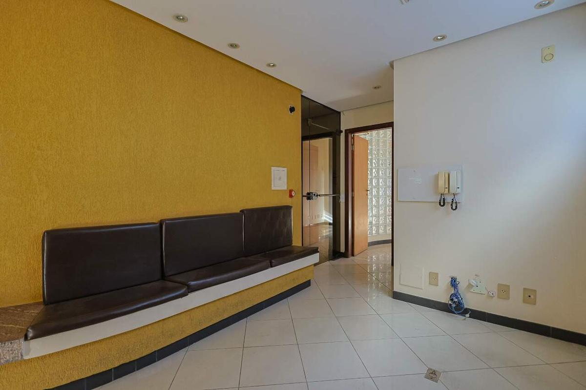 Andar, Santa Efigênia, 0 Quarto, 4 Vagas