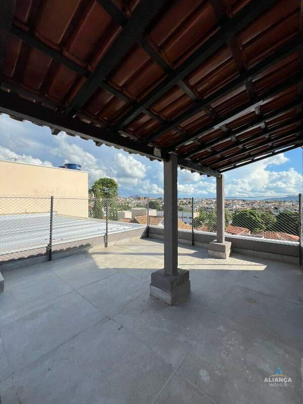 Apartamento, Centro, 2 Quartos, 0 Vaga
