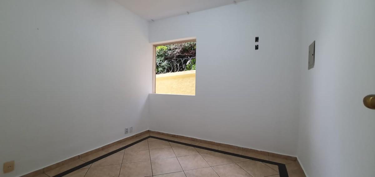 Casa, Jardim América, 4 Quartos, 4 Vagas, 1 Suíte