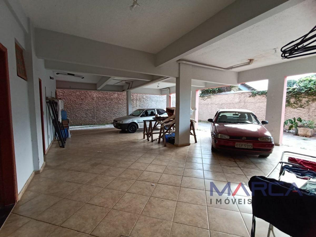 Casa, Fernão Dias, 0 Quarto, 0 Vaga