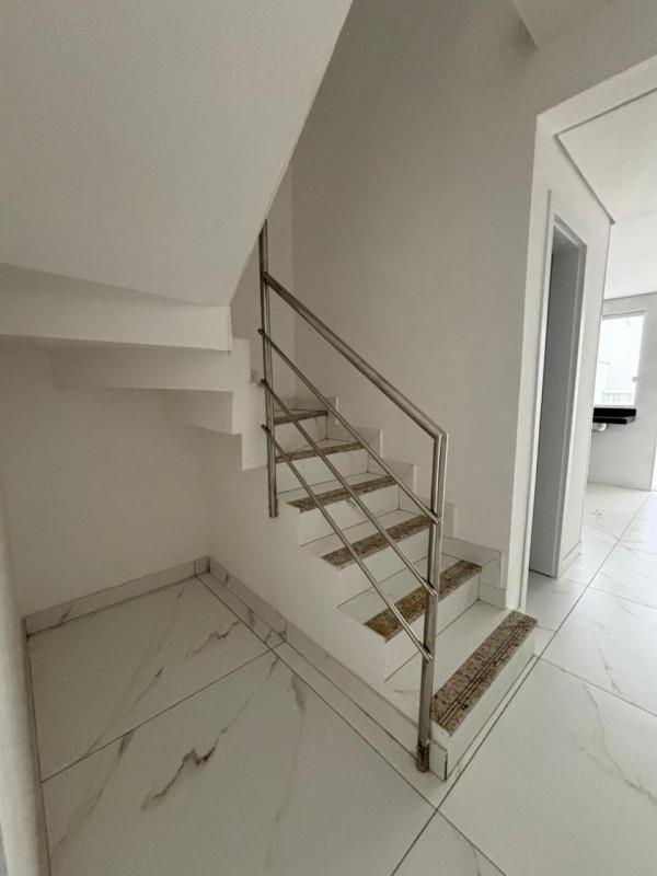 Casa, Santa Branca, 2 Quartos, 2 Vagas, 2 Suítes