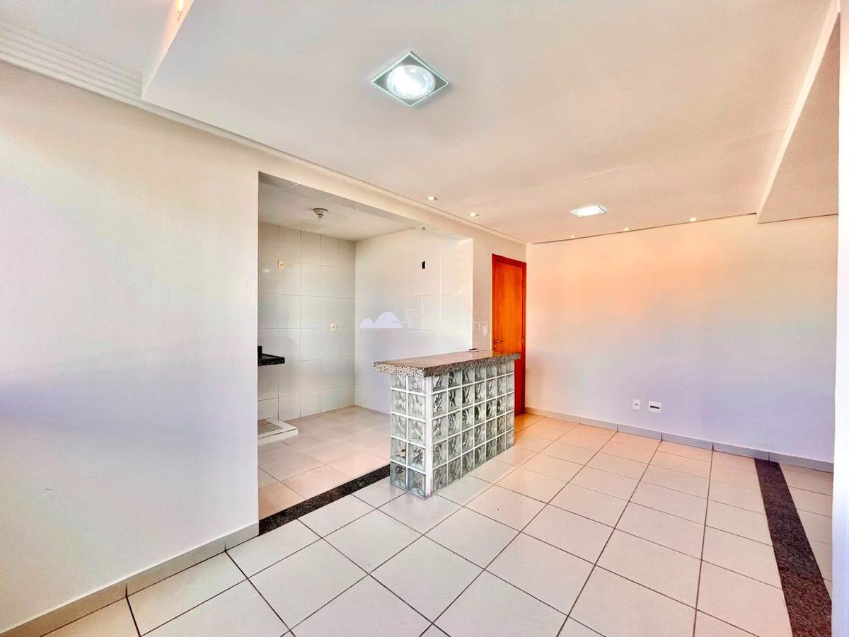 Apartamento, Heliópolis, 3 Quartos, 2 Vagas, 1 Suíte