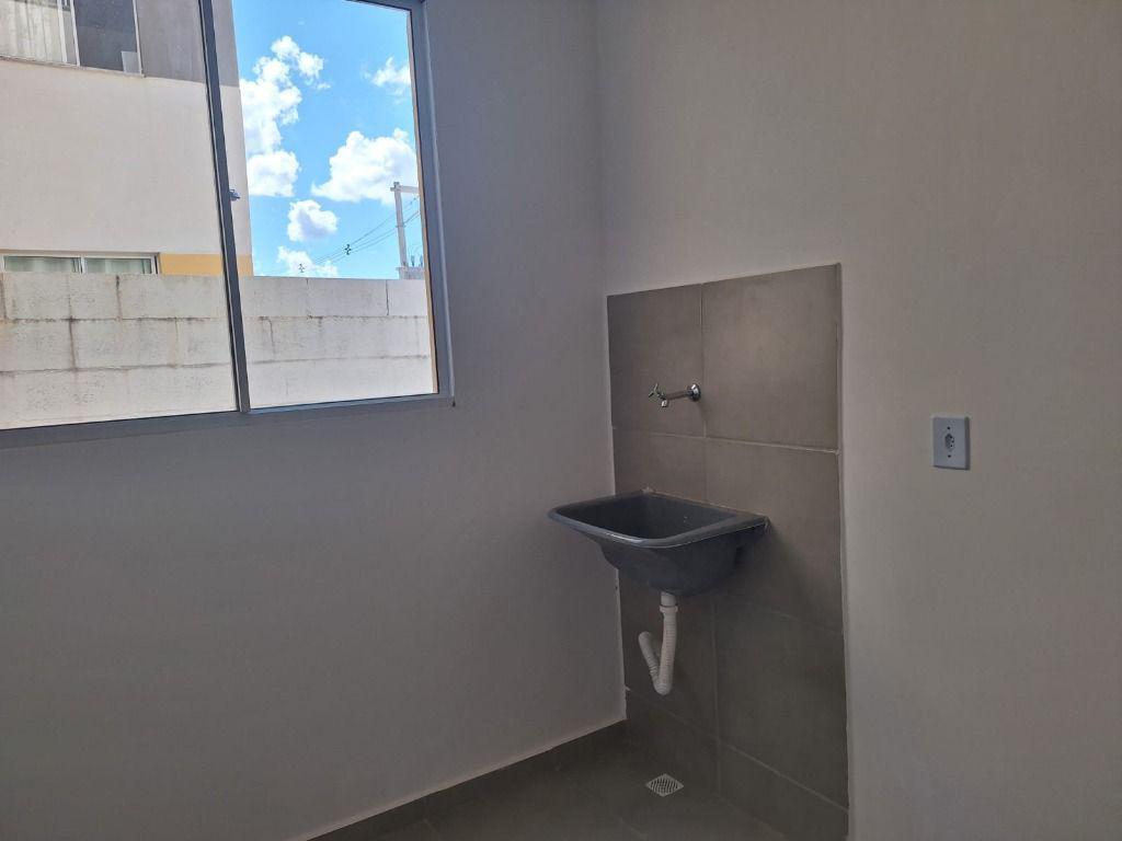 Apartamento, Adelmolândia, 2 Quartos, 1 Vaga