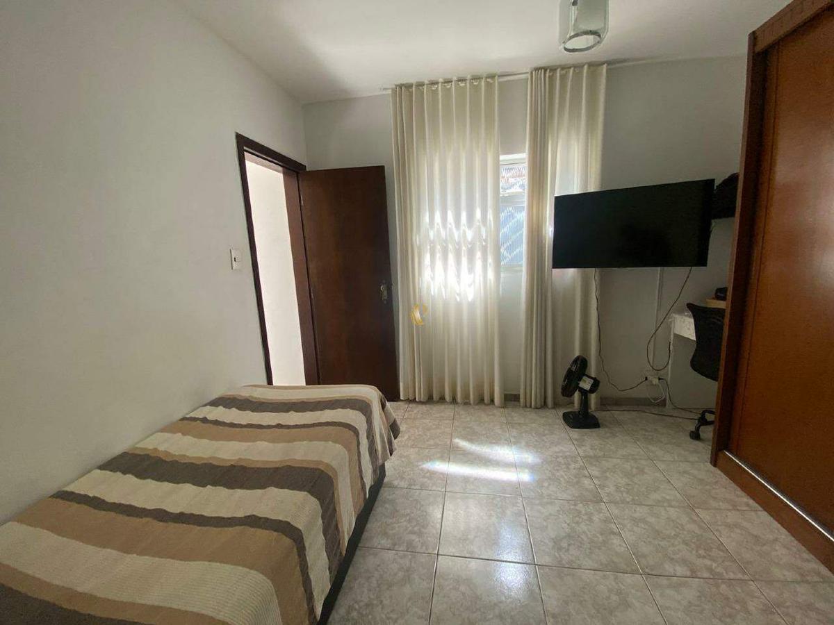 Casa, Inconfidência, 2 Quartos, 3 Vagas