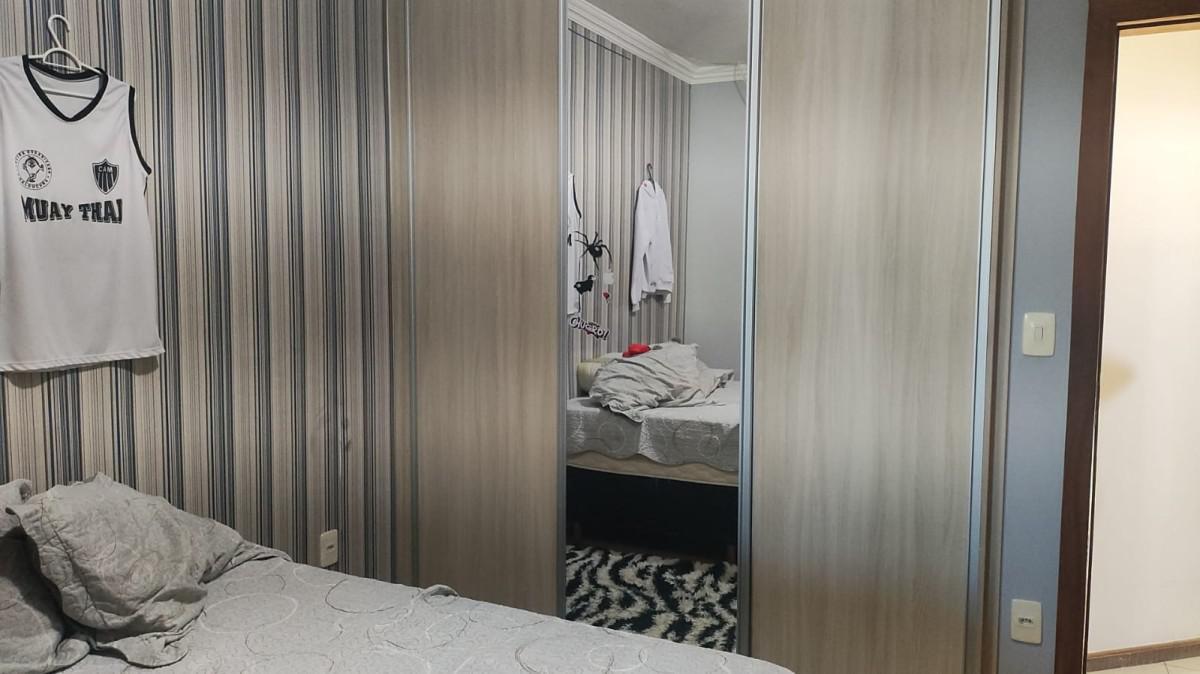 Casa, Lindéia, 5 Quartos, 6 Vagas, 1 Suíte