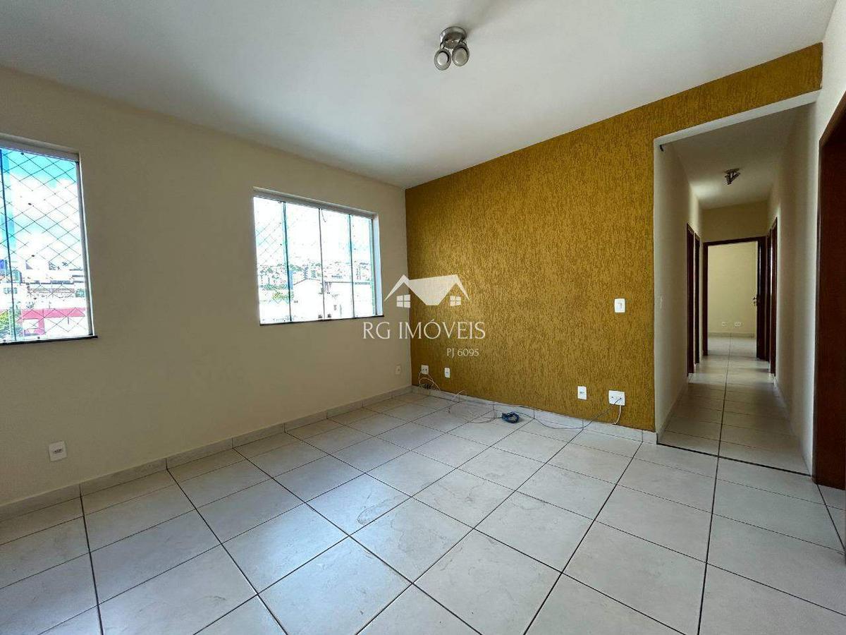 Cobertura, Barreiro, 4 Quartos, 2 Vagas, 1 Suíte