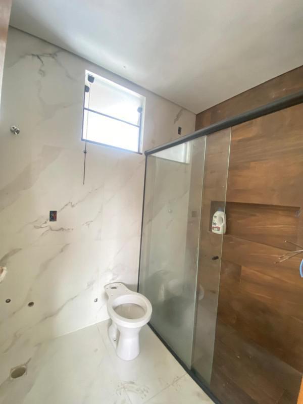Casa, Masterville, 3 Quartos, 4 Vagas, 1 Suíte