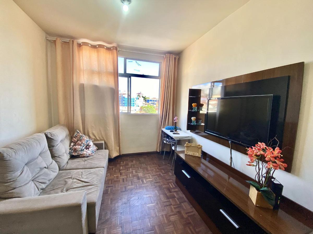 Apartamento, Santa Efigênia, 2 Quartos, 1 Vaga, 0 Suíte