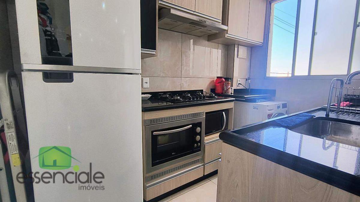 Apartamento, Laranjeiras, 2 Quartos, 1 Vaga