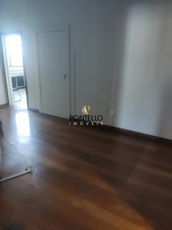 Sala, Centro, 0 Quarto, 0 Vaga, 1 Suíte