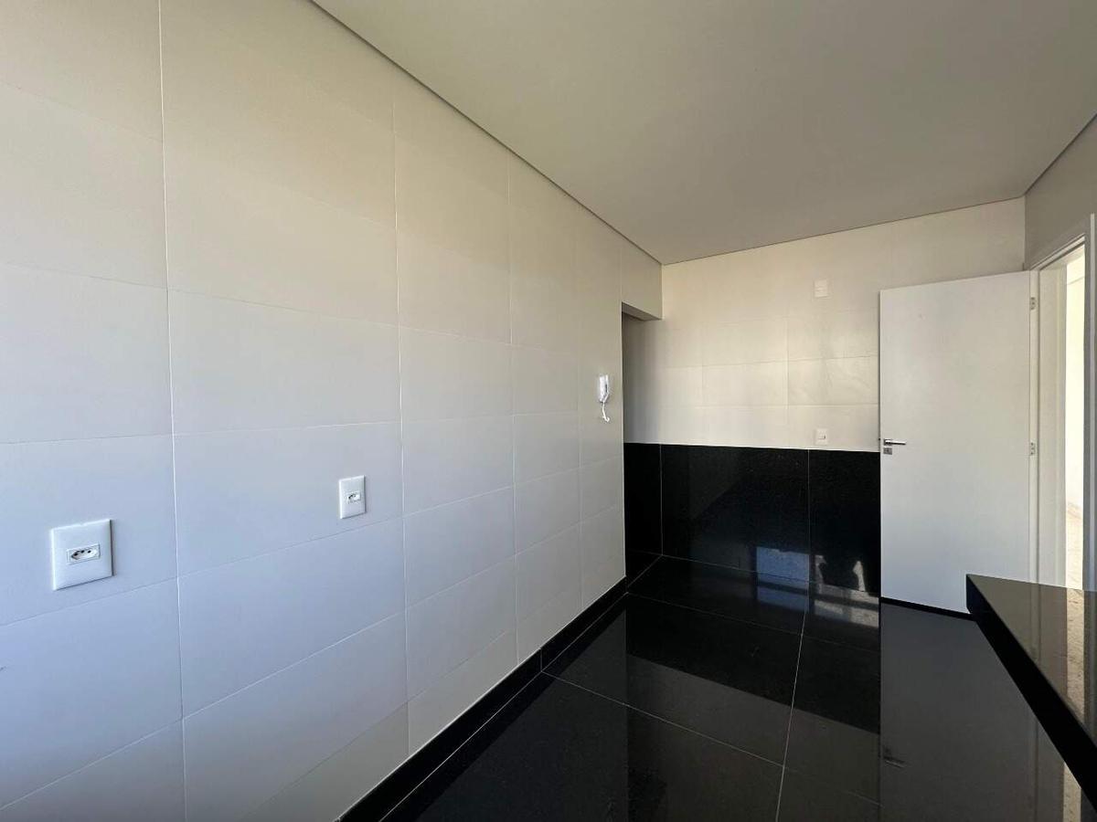 Apartamento, Vale do Sereno, 4 Quartos, 5 Vagas, 1 Suíte