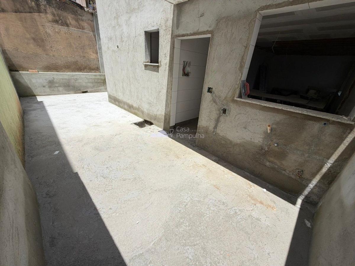 Apartamento, Santa Mônica, 2 Quartos, 1 Vaga, 1 Suíte