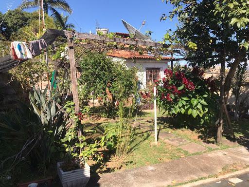 Casa, Esplanada, 4 Quartos, 3 Vagas, 1 Suíte