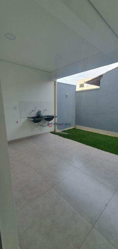 Casa, Primavera, 3 Quartos, 1 Vaga, 1 Suíte
