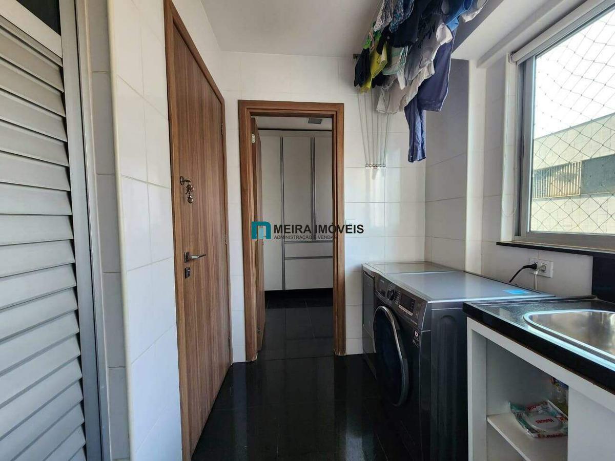 Apartamento, São Pedro, 4 Quartos, 3 Vagas, 4 Suítes