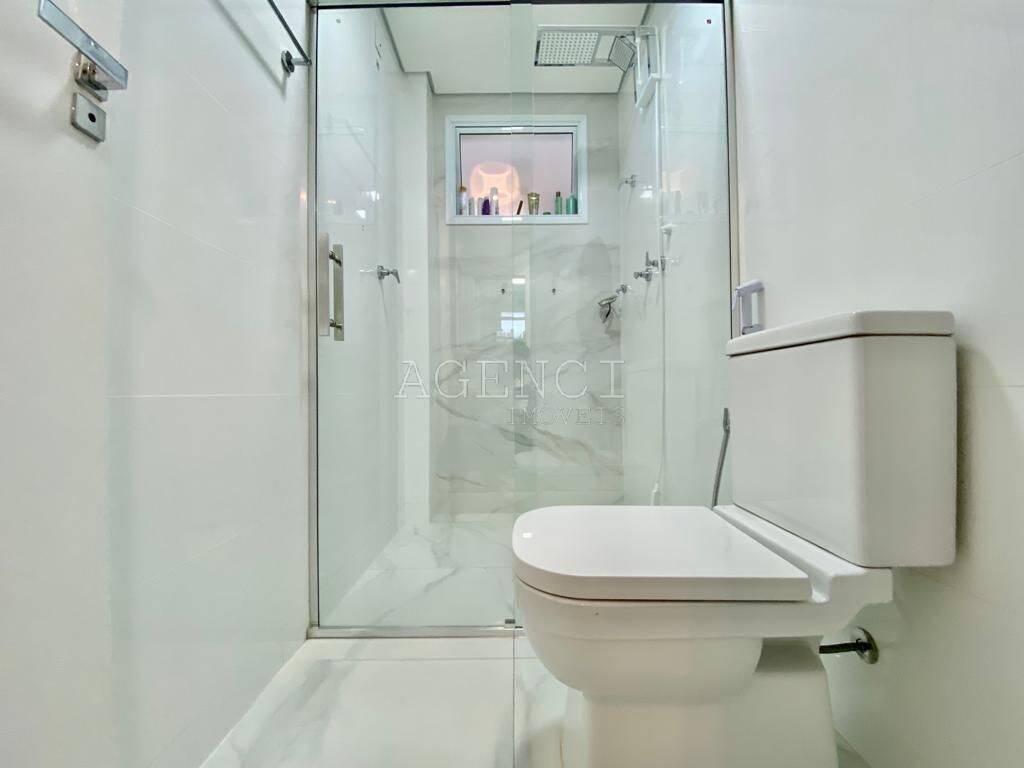 Apartamento, Cabral, 4 Quartos, 0 Vaga, 2 Suítes