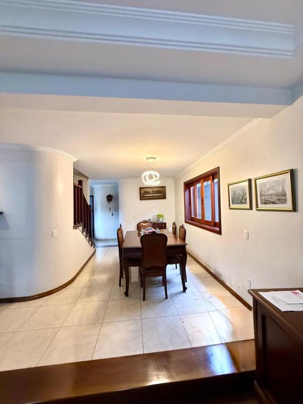 Casa, Rezende, 4 Quartos, 4 Vagas, 2 Suítes
