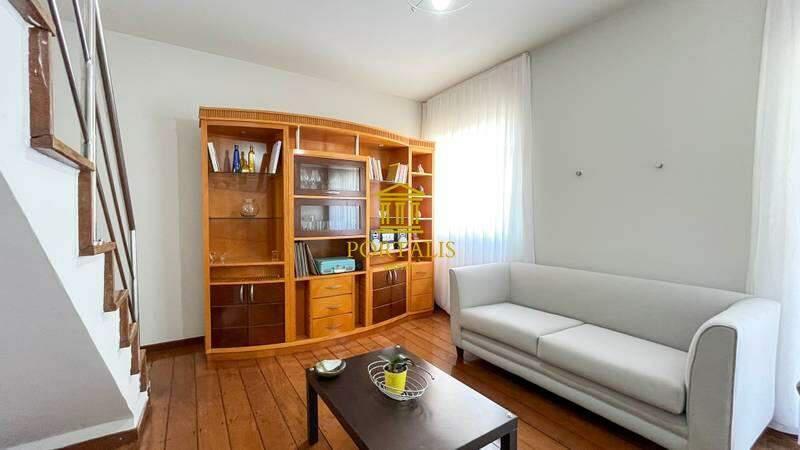 Cobertura, Luxemburgo, 4 Quartos, 2 Vagas, 1 Suíte