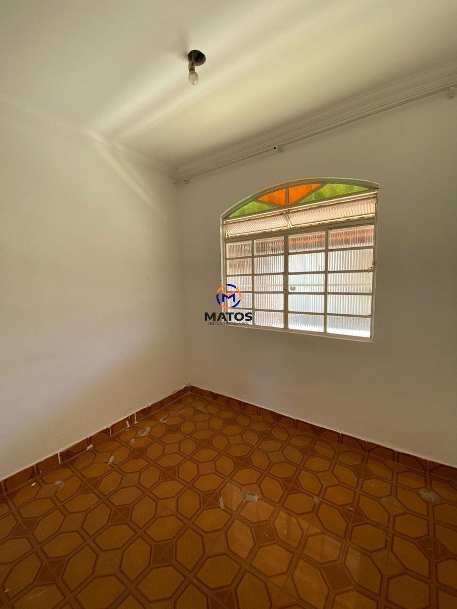 Casa, Conjunto Cristina (são Benedito), 3 Quartos, 4 Vagas