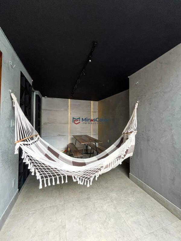 Casa, Santa Maria, 3 Quartos, 2 Vagas, 1 Suíte