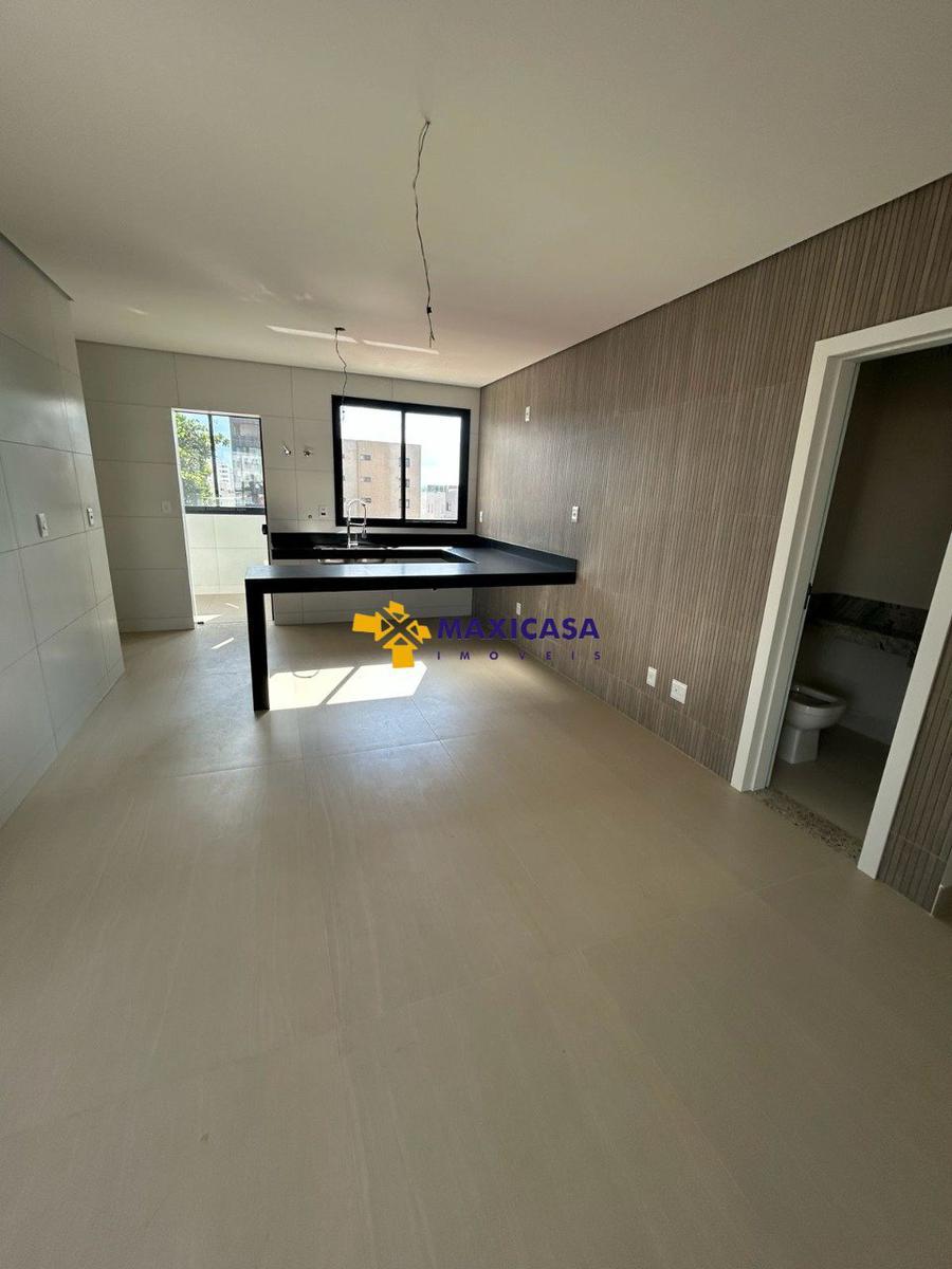 Apartamento, Jaraguá, 4 Quartos, 3 Vagas, 1 Suíte