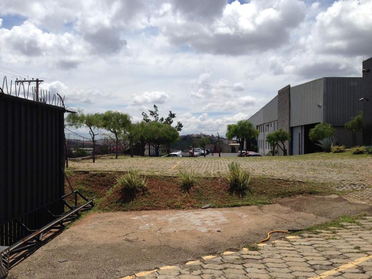 Galpão, Distrito Industrial do Jatobá, 45 Vagas
