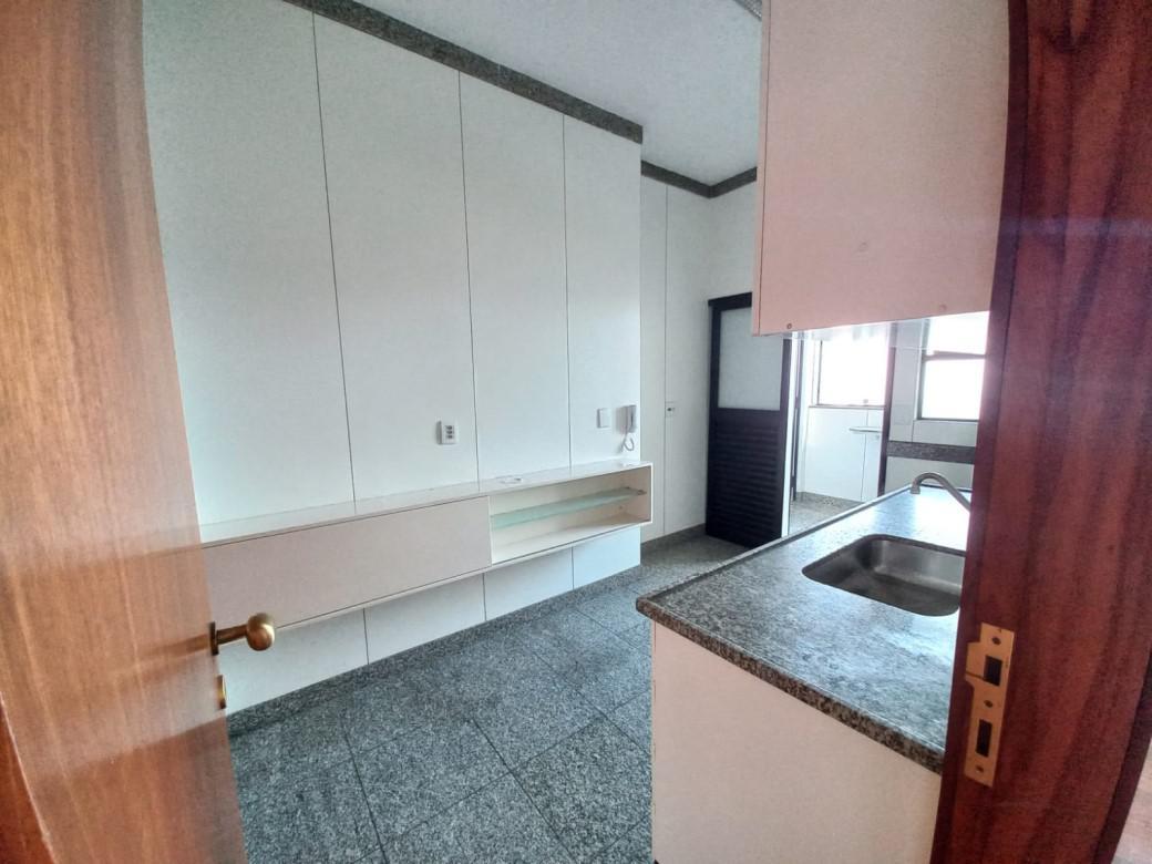 Apartamento, Lourdes, 3 Quartos, 2 Vagas, 1 Suíte