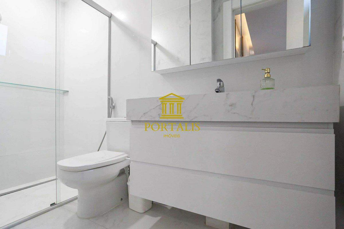 Apartamento, Funcionários, 2 Quartos, 2 Vagas, 2 Suítes