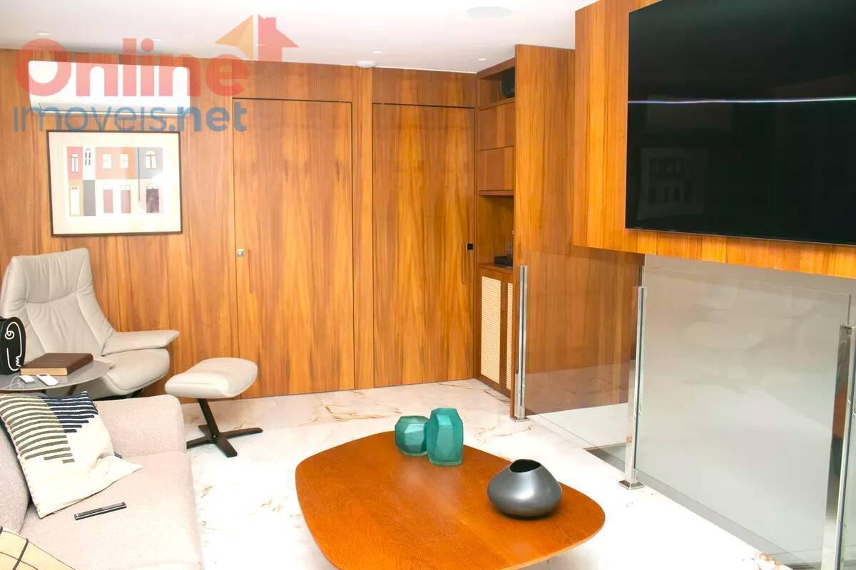 Cobertura, Savassi, 2 Quartos, 0 Vaga, 2 Suítes