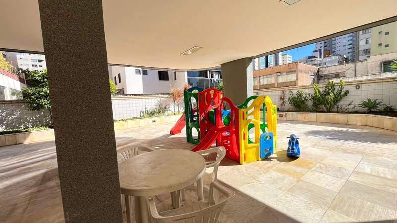 Apartamento, Savassi, 4 Quartos, 2 Vagas, 1 Suíte