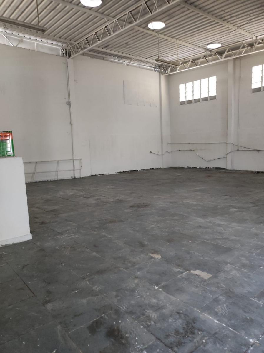 Galpão, São Geraldo, 0 Quarto, 0 Vaga