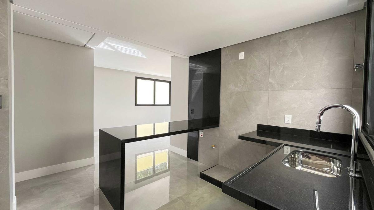 Apartamento, Silveira, 3 Quartos, 2 Vagas, 1 Suíte