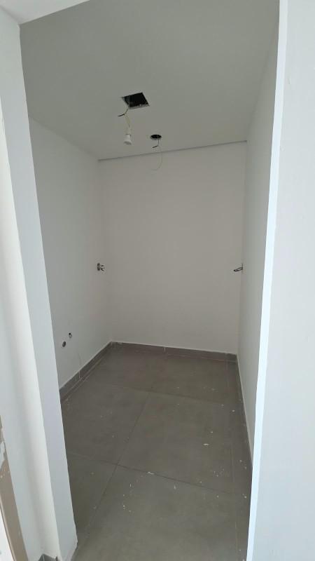 Sala, Santa Lúcia, 0 Quarto, 0 Vaga