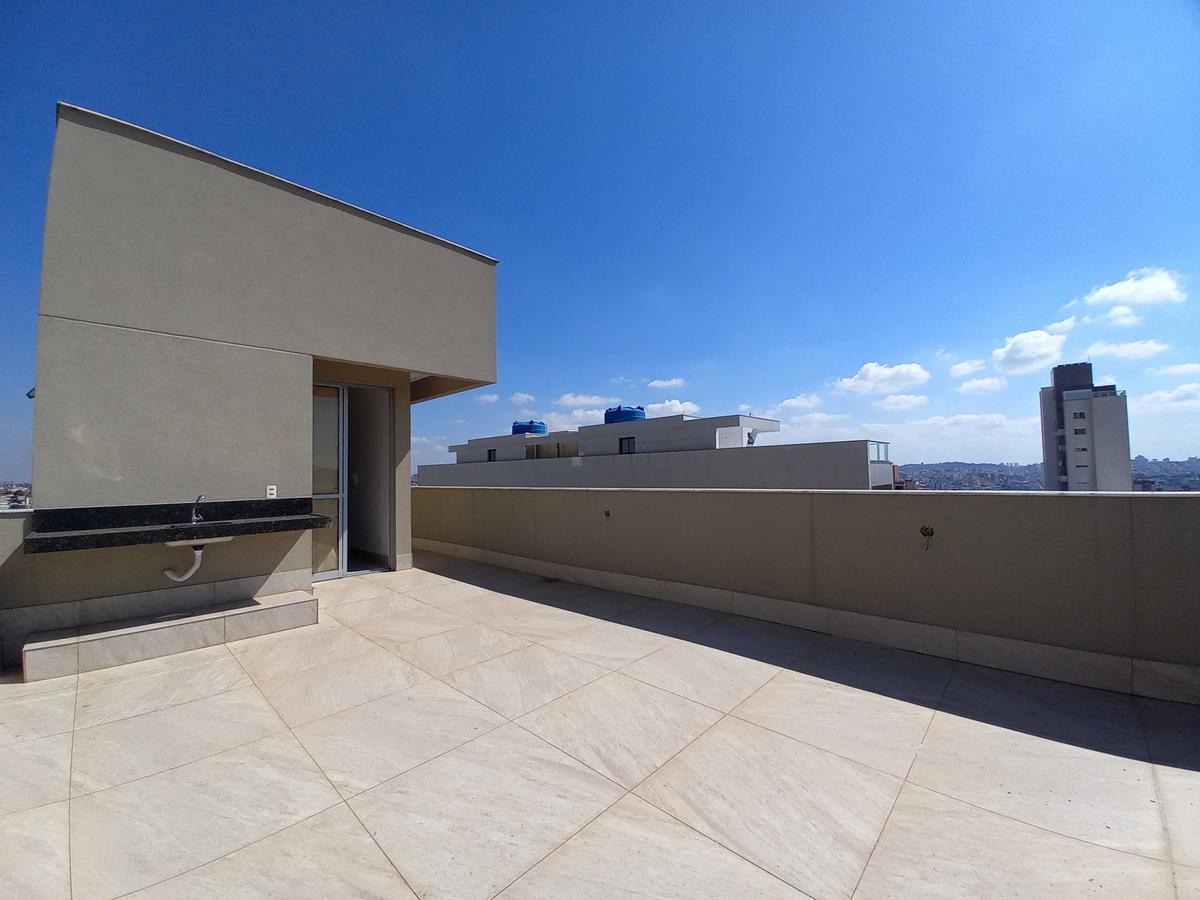 Cobertura, Alto Barroca, 2 Quartos, 2 Vagas, 1 Suíte