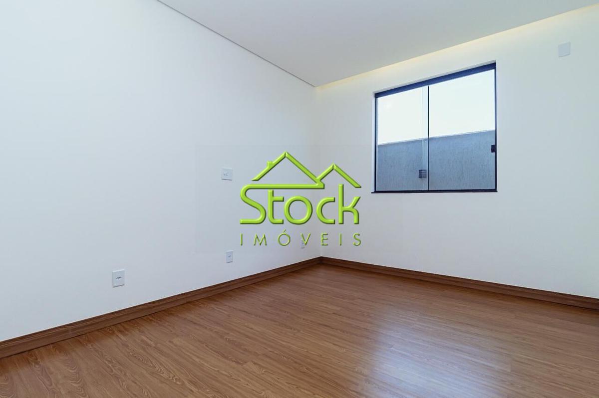 Casa, Jardins Village, 3 Quartos, 2 Vagas, 1 Suíte