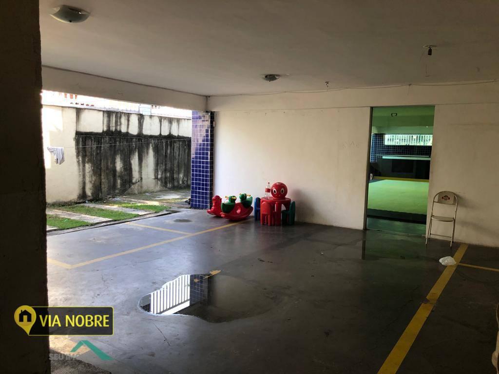 Prédio, Santa Efigênia, 11 Vagas