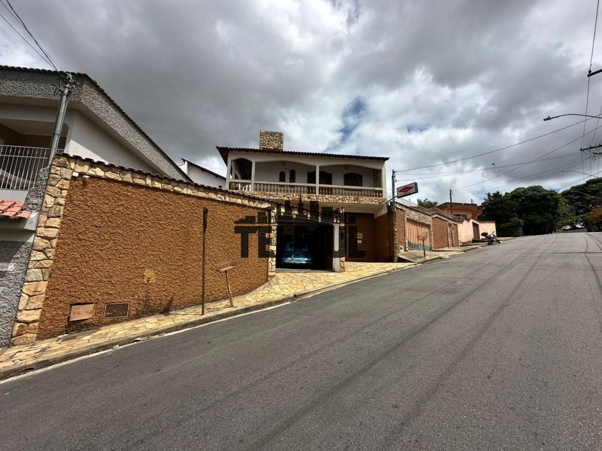 Casa, Vila Registânea, 3 Quartos, 5 Vagas, 1 Suíte