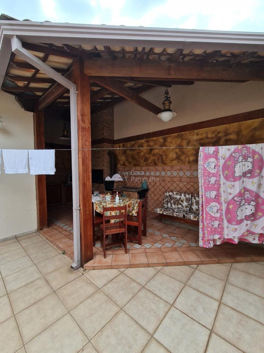 Casa, Itapoã, 5 Quartos, 4 Vagas, 2 Suítes