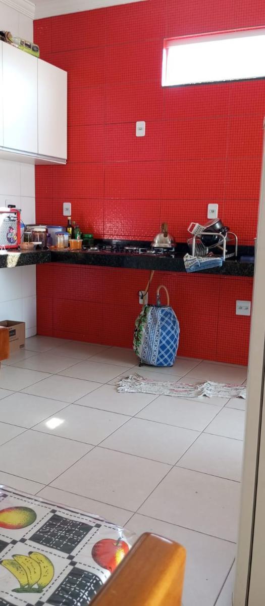 Casa, Piratininga (venda Nova), 3 Quartos, 2 Vagas, 1 Suíte